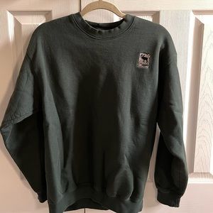 Vintage Woman’s Maine Sweatshirt-Crew Neck